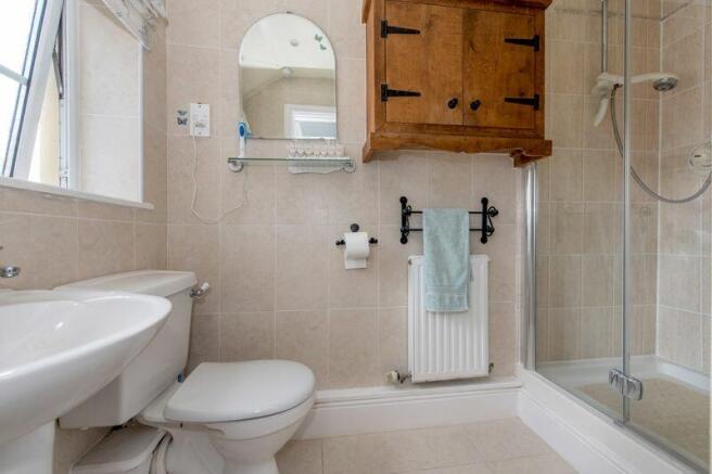 En suite shower room