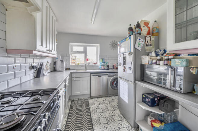 1429546-9-69b2cdd...