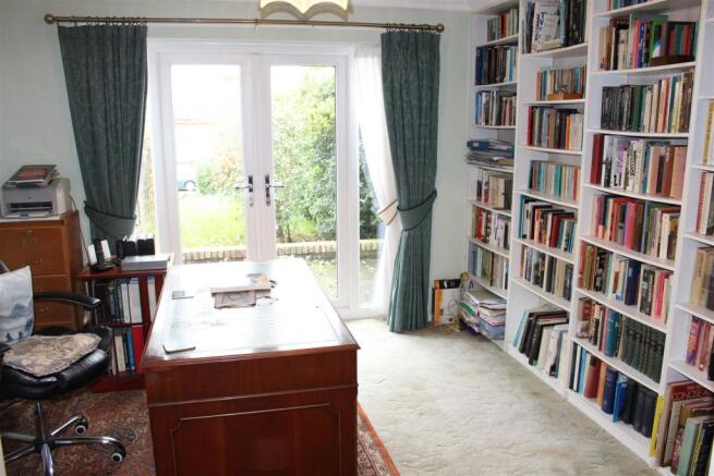 Photo 6