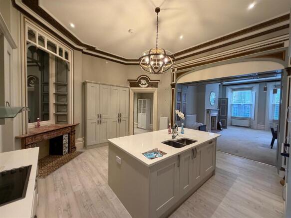 Kitchen.jpg