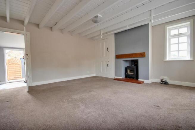 2 bed Detached for sale Image 10