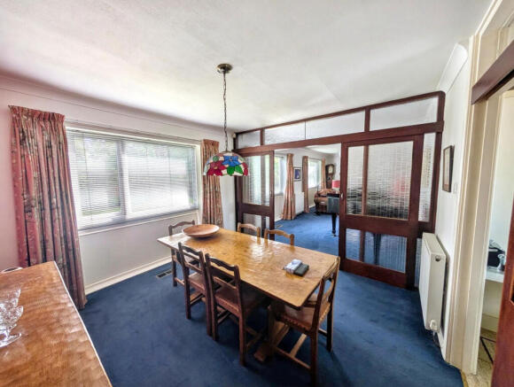 4 bed Detached for sale Image 7