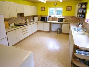 KITCHEN/BREAKFAST ROOM