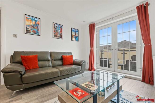 Lounge Area (1)