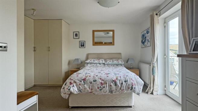 Bedroom 1.jpg
