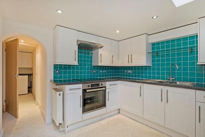 2 bed Semi-Detached for sale Image 11