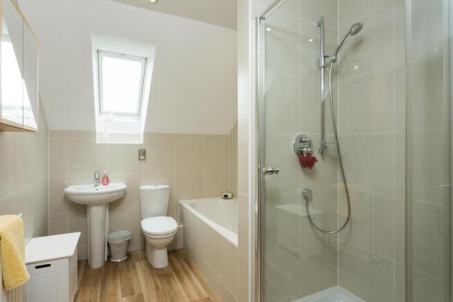 4 Micklethwaite Mews-16_LowRes.jpg