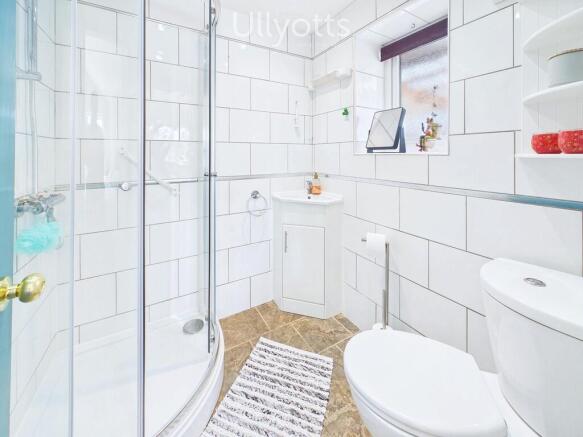 3 bed Detached Bungalow for sale Image 9