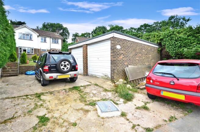 Driveway/Parking