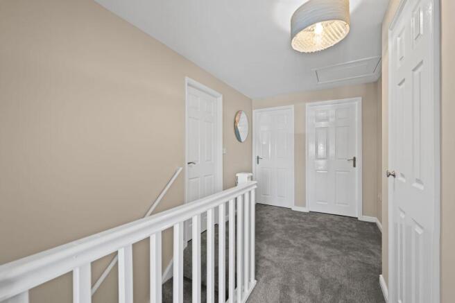 4 bed Detached for sale Image 12