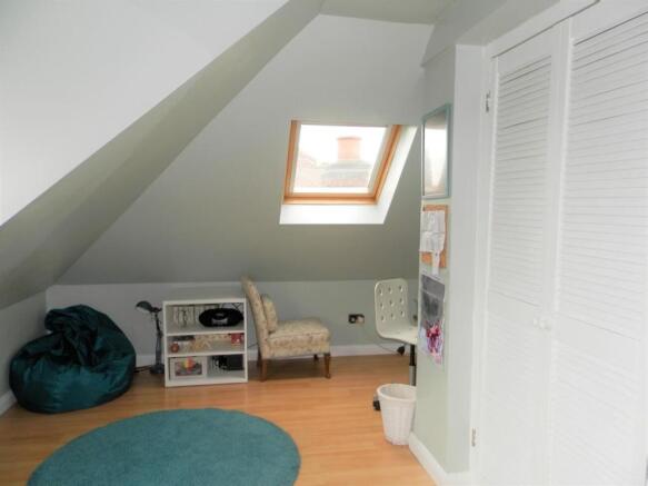 Photo 16