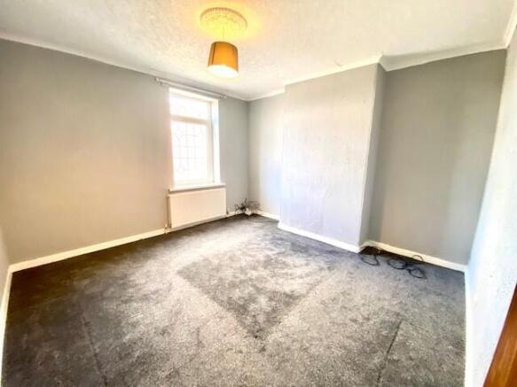 2 bed Stone House to rent Image 4