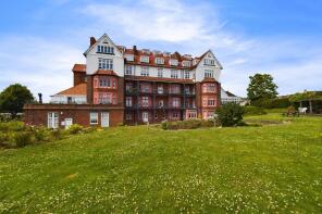 Flat 5, St Andrews, The Durlocks, Folkestone CT19 6AW