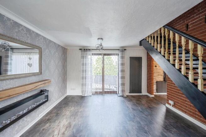2 bed Detached for sale Image 6