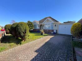 10, Beaumont Avenue, Weymouth DT4 7RF