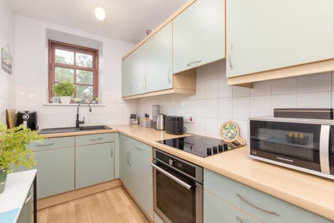 68/5 Park Avenue, Duddingston, EH15 1JP photo 4