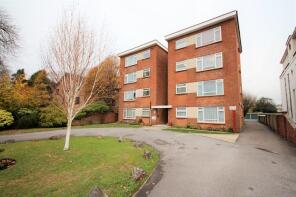 9, Brookley Court, Richmond Park Road, Bournemouth BH8 8TJ
