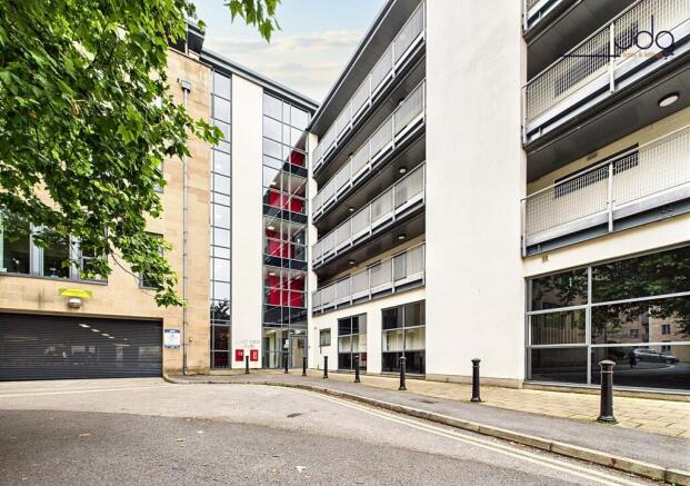 Welcome to Court View House