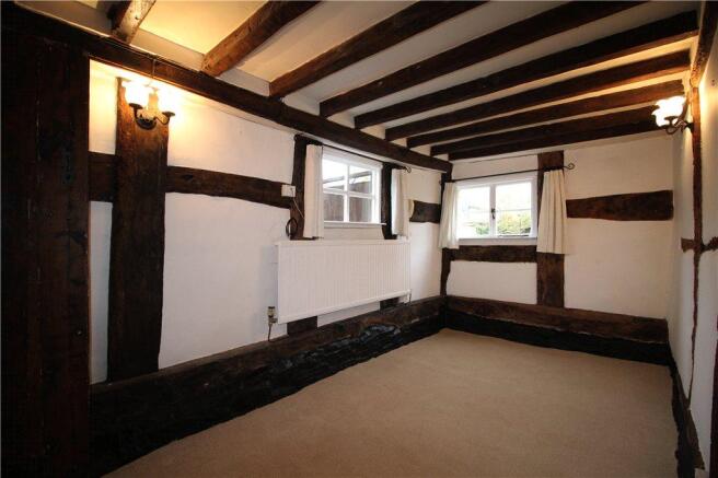 04 Dining Room