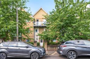 Flat 3, 138, Gordon Road, London SE15 3RB