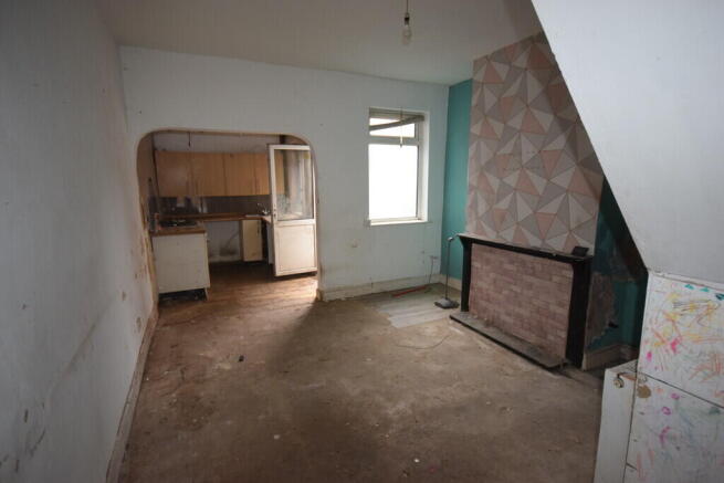 Emlyn Street, Barrow-in-Furness photo 4