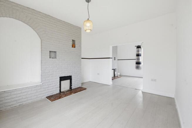 3 bed Terraced for sale Image 5