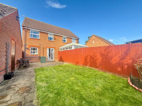 Churchfields Road, Folkingham, Sleaford, NG34 photo 4