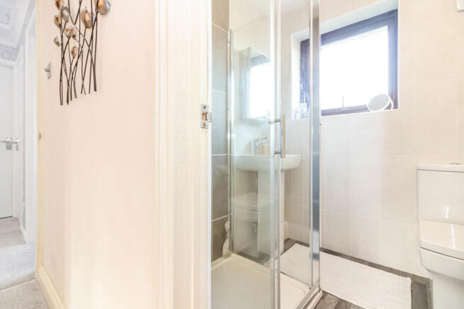 En Suite Shower R...