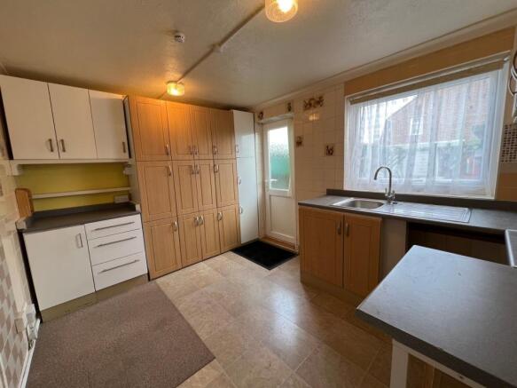 Kitchen 1