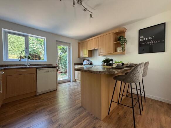 Kitchen / Breakfast