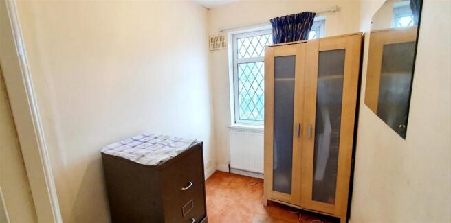 BEDROOM THREE: