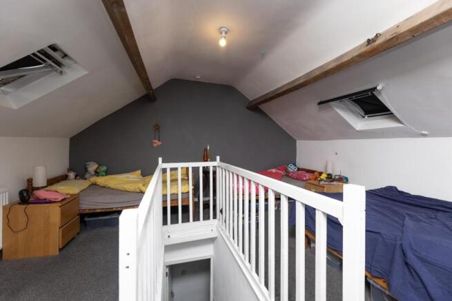 2 bed Terraced for sale Image 11