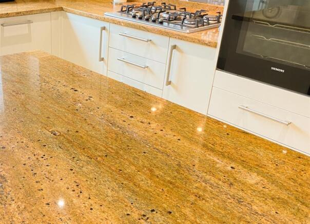 Granite Island Top.jpg