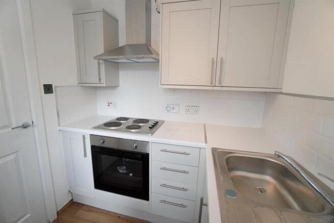 KITCHEN1.jpg