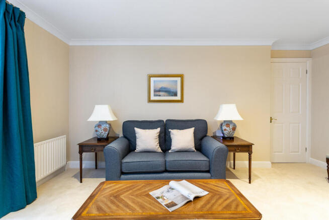 Flat 1,City Reach, 1 Orton Street. E1W 1LN-4.jpg