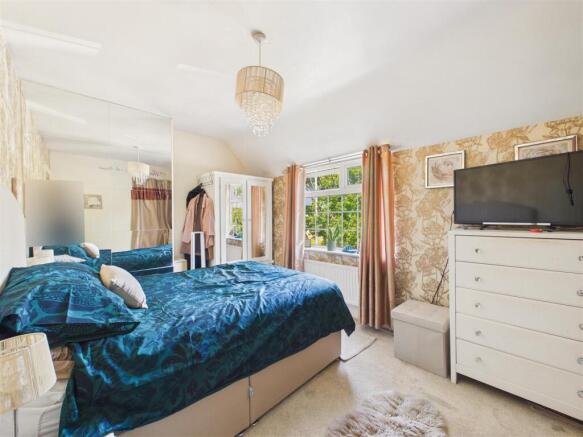2 bed Semi-Detached for sale Image 10