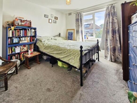 3 bed Semi-Detached for sale Image 9