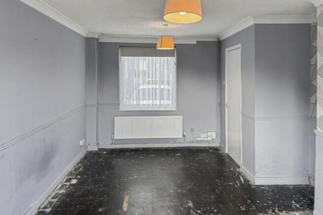 4 Delimands, Basildon, Essex, SS15 5BB
