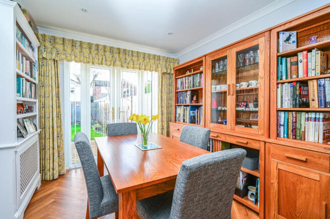 37 Magdalene Rd (...