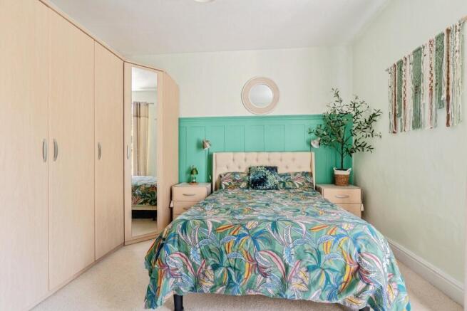 2 bed Terraced for sale Image 11