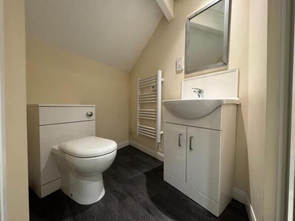 1 bed Flat to rent Image 4