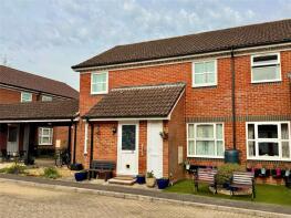 28, Floriston Gardens, Ashley, New Milton BH25 5DL