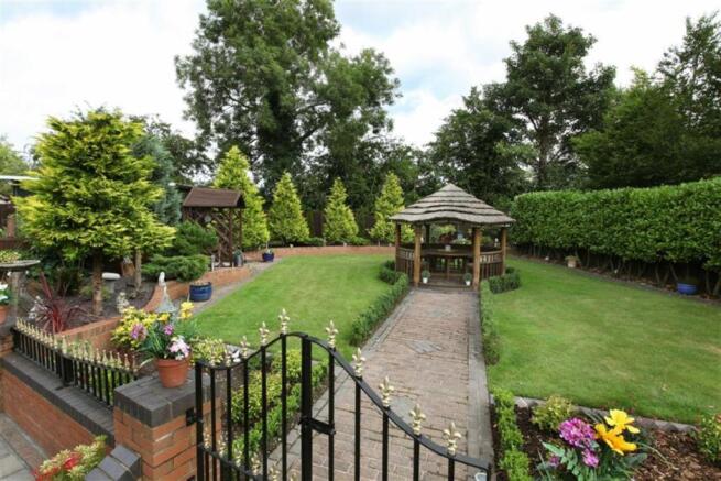GARDEN