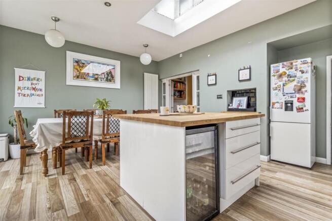 1 Broomfield Avenue-013.JPG