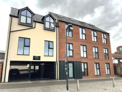 Mariners Court, The Docks, Gloucester