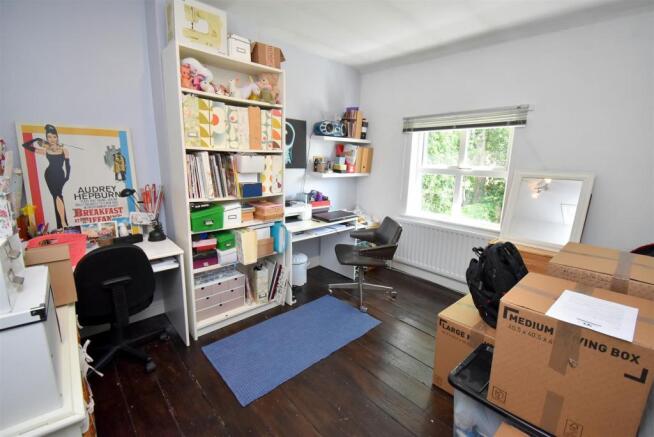 BEDROOM 2.JPG