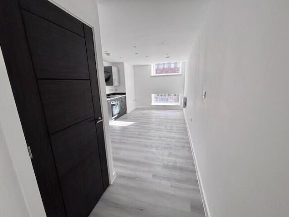 1 bed Flat to rent Image 6