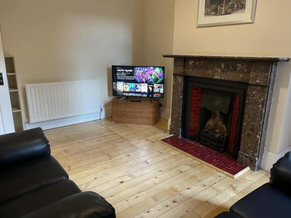 TV lounge 1-2