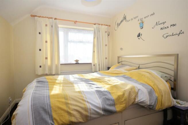 Bedroom 2.jpg