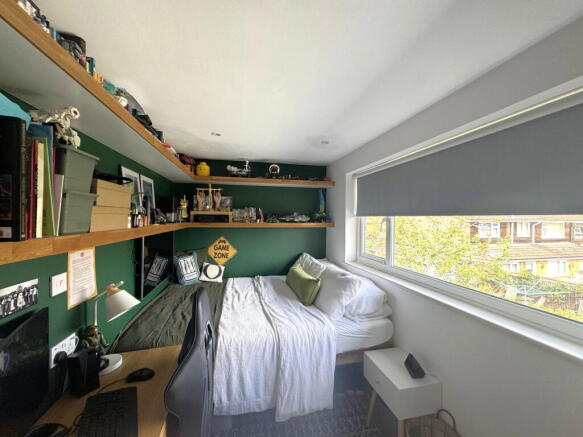 Photo 15